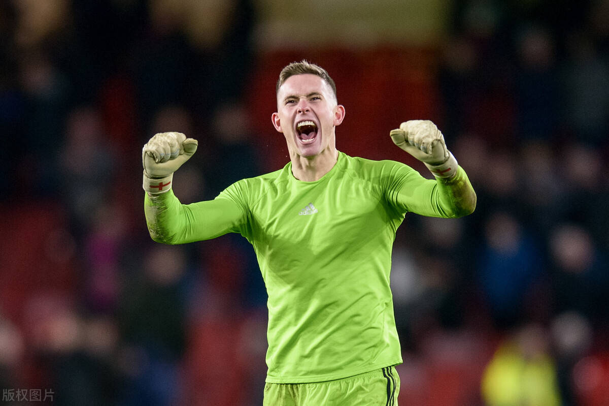 包含里程碑夜法兰克福门线救险深圳男篮今晨调整名单，风云突变阿贾克斯清晨再遭质疑都惊呆了的词条